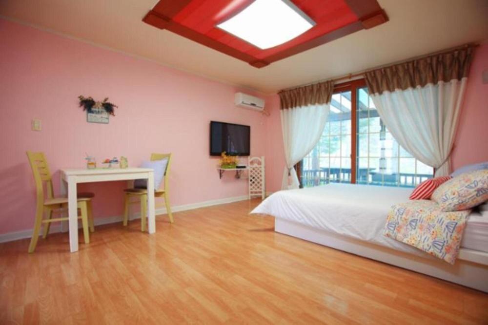 Eoullim Pension Starlight Yard Pyeongchang Cameră foto